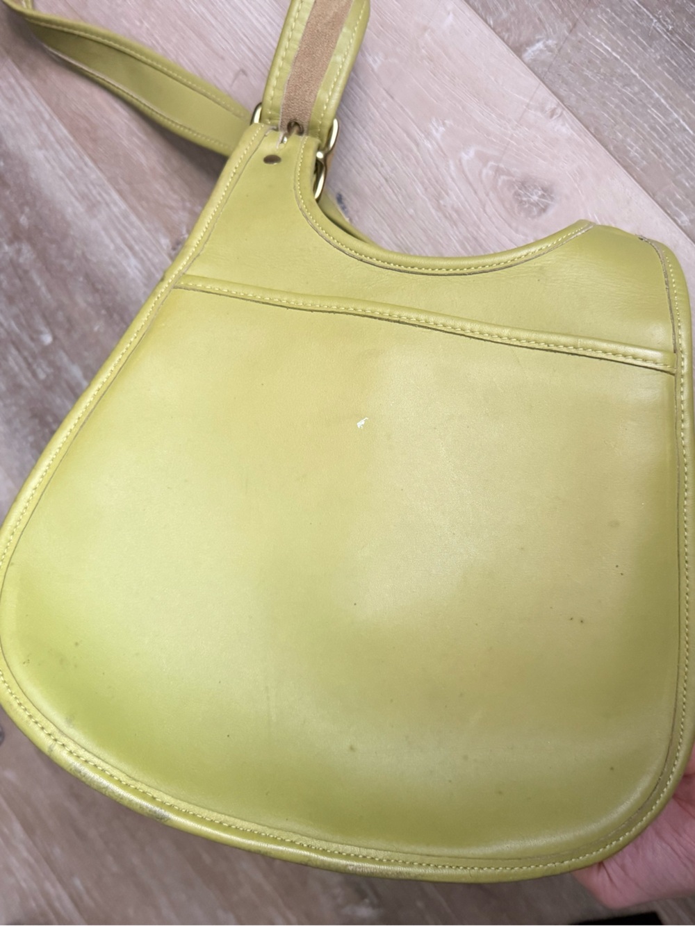 Coach Vintage 9988 Saddle Crescent Shoulder Bag Pistachio Green Ergo Leather - Picture 3 of 9